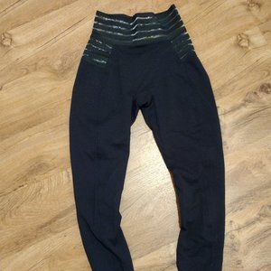 Bombshell Sportsware Statement Leggings